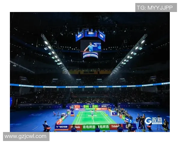 竞技体操赛事精彩纷呈 展现运动员极限挑战与技术突破的巅峰对决